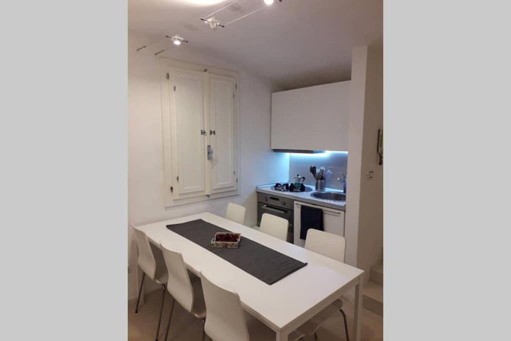 Cattaro Street - Apartment Near The Sea Bari Eksteriør billede
